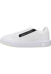 Armani Exchange - Kapcie ARMANI EXCHANGE XUX167 XV657 Biały. Kolor: biały. Materiał: syntetyk, tkanina. Sport: turystyka piesza