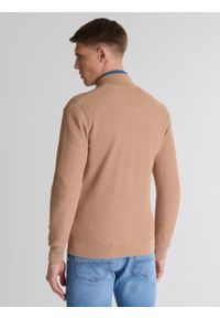 Big-Star - Sweter męski bawełniany rozpinany brązowy Adal 802. Okazja: do pracy, na co dzień. Kolor: brązowy. Materiał: bawełna. Wzór: ze splotem. Styl: klasyczny, casual, elegancki #6