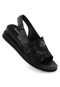 Sandały damskie na podwyższeniu z gumą czarne Jezzi RMR2267-2. Kolor: czarny. Materiał: skóra ekologiczna. Styl: elegancki #1