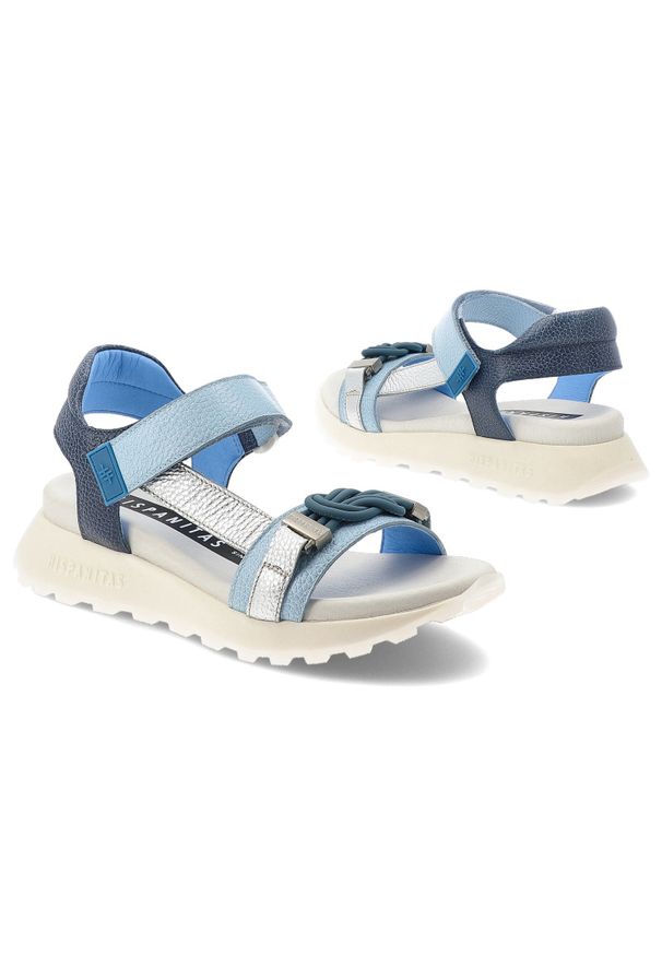 Sandały damskie Hispanitas, cholewka ze skóry naturalnej sportowa konstrukcja z regulowanymi paskami otwarta forma lekka podeszwa zapewniająca stabil. Okazja: na co dzień. Nosek buta: otwarty. Zapięcie: pasek. Kolor: niebieski. Materiał: skóra. Wzór: paski. Sezon: lato. Styl: sportowy