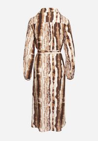 Born2be - Brązowa Wiskozowa Sukienka Koszulowa Wiązana Paskiem Ellariah. Okazja: na co dzień. Typ kołnierza: dekolt w kształcie V. Kolor: brązowy. Materiał: wiskoza. Wzór: aplikacja. Typ sukienki: koszulowe. Styl: casual, elegancki #4