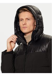 JOOP! Jeans Kurtka zimowa 15 JJO-142Joshas 30044302 Czarny Regular Fit. Kolor: czarny. Materiał: syntetyk. Sezon: zima
