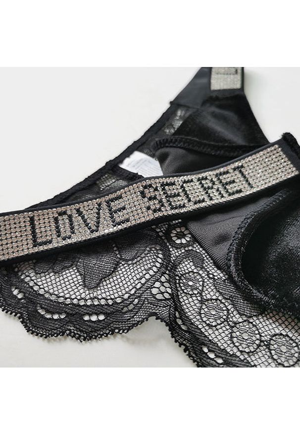 Intica - Bikini koronkowe z elastycznym wykończeniem czarne Barteldina. Kolor: czerwony. Materiał: koronka. Wzór: koronka