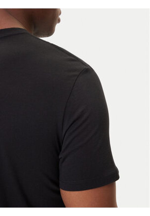Calvin Klein Jeans T-Shirt Gradient Monogram LV04RC859G Czarny Regular Fit. Kolor: czarny. Materiał: bawełna. Wzór: gradientowy