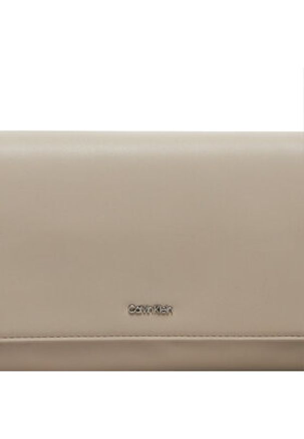 Calvin Klein Torebka Ck Must Shoulder Bag K60K611928 Szary. Kolor: szary. Materiał: skórzane