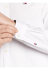 Tommy Jeans Koszula Classic Oxford DM0DM15408 Biały Classic Fit. Kolor: biały. Materiał: bawełna #2