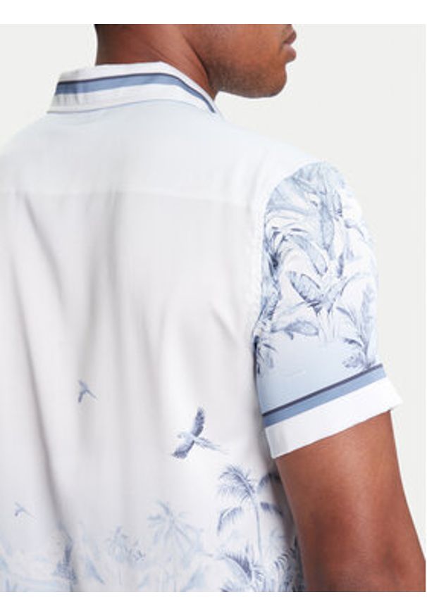 Guess Koszula M4YH39 WF1T2 Niebieski Regular Fit. Kolor: niebieski. Materiał: syntetyk