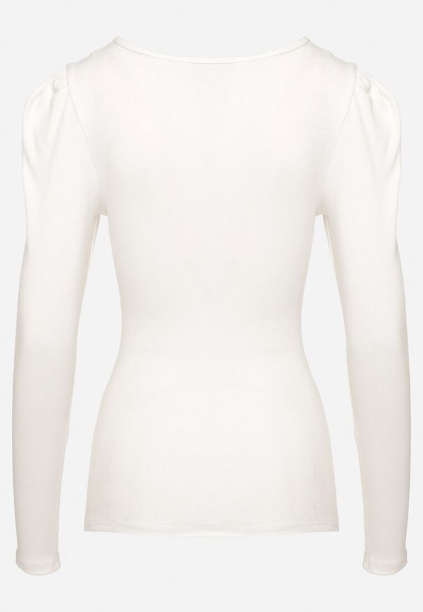 Born2be - Biała Bawełniana Bluzka z Prążkowanego Materiału z Metaliczną Aplikacją Esaloren. Kolor: biały. Materiał: materiał, prążkowany, bawełna. Wzór: aplikacja. Styl: klasyczny