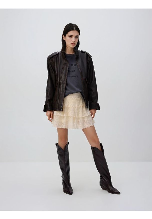 Reserved - Koronkowa spódnica mini - złamana biel. Materiał: koronka