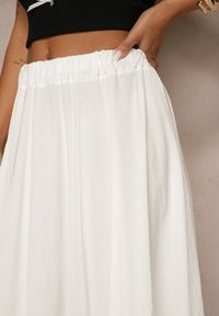 Renee - Biała Spódnica z Wiskozą o Rozkloszowanym Kroju Addlia. Okazja: na co dzień. Kolor: biały. Materiał: wiskoza. Styl: elegancki, casual #2