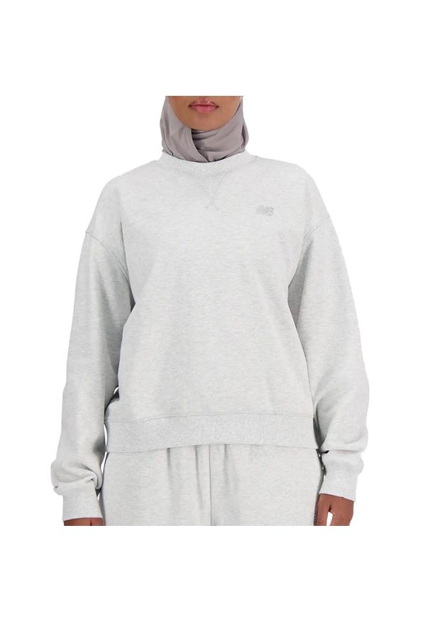 Bluza damska New Balance WT41500AHH - szara. Okazja: na co dzień. Kolor: szary. Materiał: bawełna, tkanina, prążkowany, dresówka. Styl: klasyczny, casual