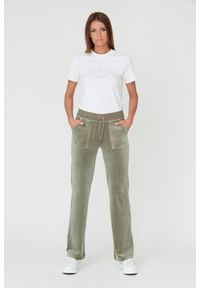 Juicy Couture - JUICY COUTURE Zielone spodnie Del Ray. Kolor: zielony. Materiał: poliester. Wzór: haft