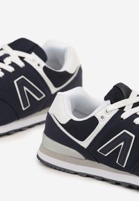 Born2be - Granatowe Buty Sportowe Sneakersy z Ozdobną Aplikacją Rilazea. Okazja: na co dzień. Kolor: niebieski. Materiał: jeans. Wzór: aplikacja