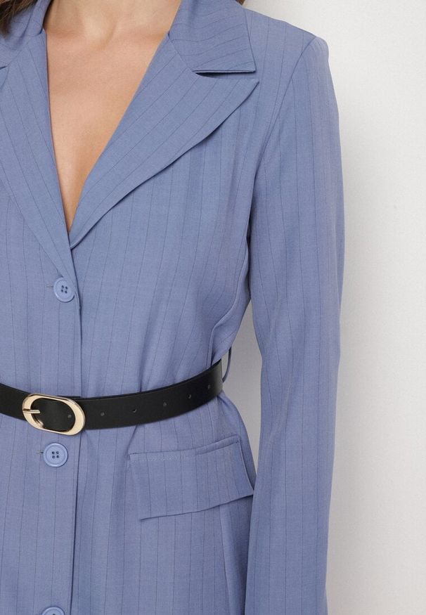 Born2be - Niebieska Sukienka w Stylu Marynarki z Wiskozą z Usztywnioną Linią Ramion w Paski Nevolia. Okazja: do pracy. Kolor: niebieski. Materiał: wiskoza. Wzór: paski. Styl: elegancki, klasyczny