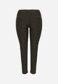 Born2be - Ciemnozielone Spodnie Ozdobione Imitacją Kieszeni Faliona. Okazja: na co dzień. Kolor: zielony. Wzór: aplikacja. Styl: casual, elegancki