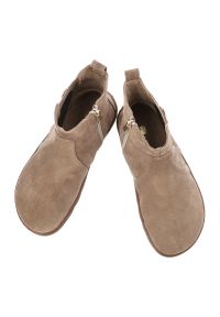 Brązowe Botki Barefoot Armodo Wygodne Obuwie Damskie. Okazja: na co dzień. Zapięcie: zamek. Kolor: brązowy. Materiał: welur. Wzór: aplikacja. Styl: casual, elegancki #3