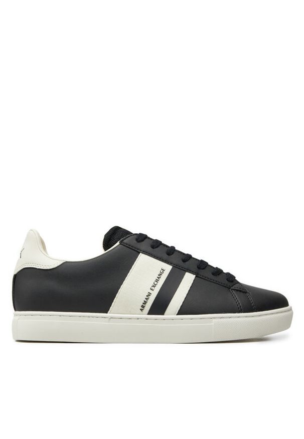 Armani Exchange Sneakersy XUX173 XV666 N814 Czarny. Kolor: czarny. Materiał: materiał