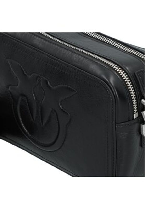 Pinko - PINKO Torebka Carrie Camera Bag Classic PE 25 PLTT 104336 A26J Czarny. Kolor: czarny. Materiał: skórzane