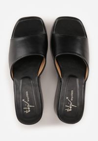 Renee - Czarne Chunky Klapki na Koturnie i Platformie z Kwadratowym Noskiem Magass. Kolor: czarny. Sezon: lato. Obcas: na koturnie. Styl: wakacyjny #2