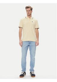 Wrangler Polo 112362826 Żółty Regular Fit. Typ kołnierza: polo. Kolor: żółty. Materiał: bawełna
