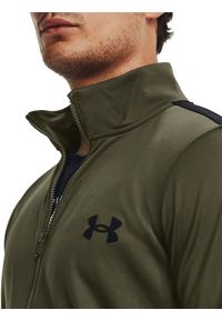 Komplet dresowy męski Under Armour UA Knit Track Suit - oliwkowy. Kolor: brązowy, wielokolorowy, oliwkowy. Materiał: dresówka. Wzór: gładki. Styl: klasyczny