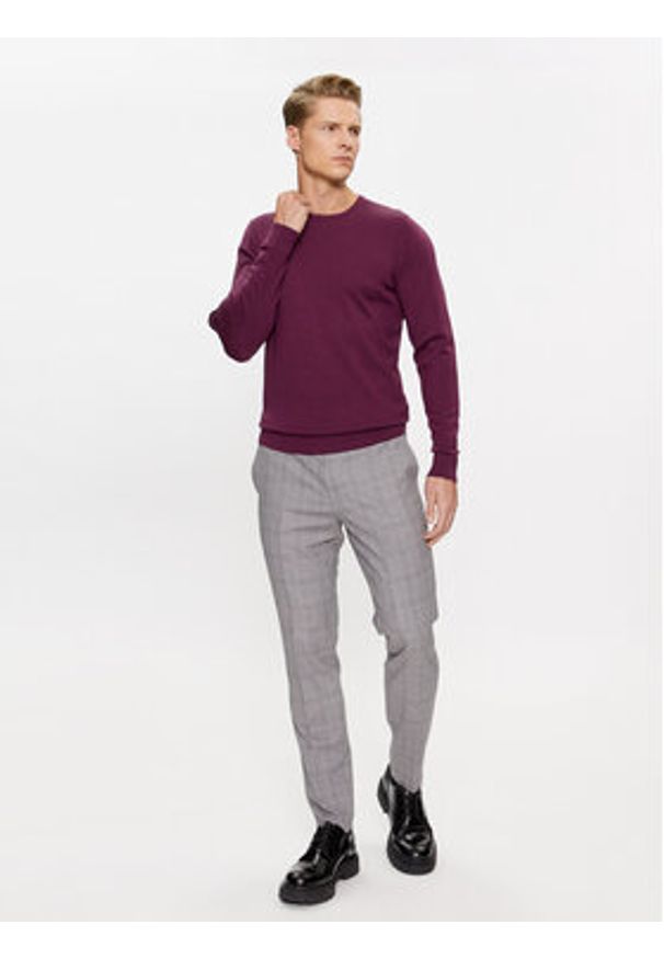 Calvin Klein Sweter Superior K10K109474 Fioletowy Regular Fit. Kolor: fioletowy. Materiał: wełna
