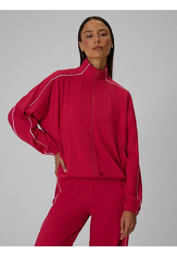 4f - 4F Bluza dresowa loose bez kaptura damska - czerwona M. Typ kołnierza: bez kaptura. Kolor: czerwony. Materiał: dresówka. Styl: sportowy