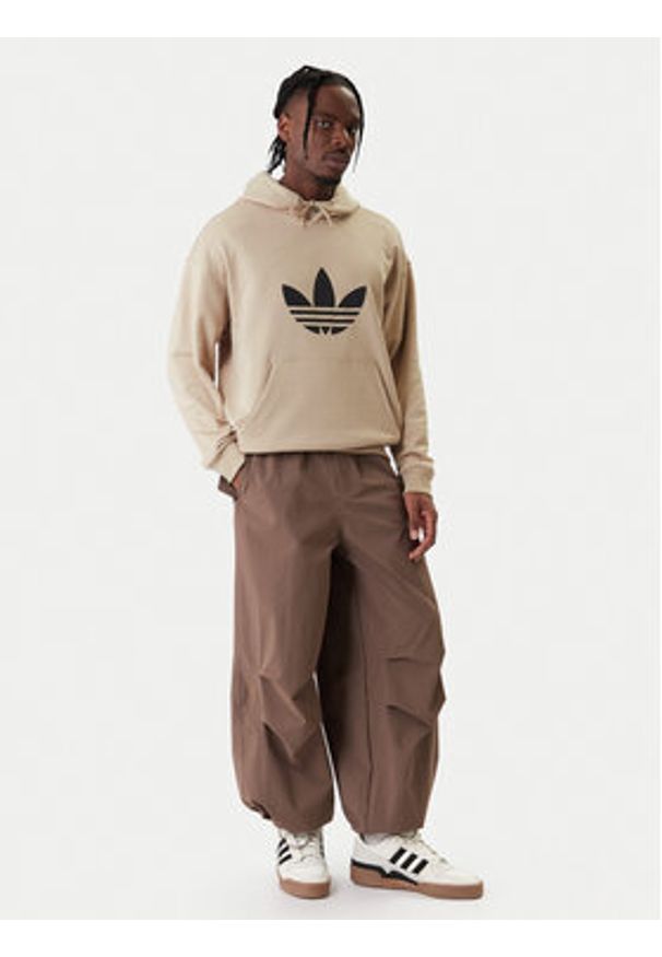 Adidas - adidas Bluza adicolor Trefoil KE0878 Beżowy Loose Fit. Kolor: beżowy. Materiał: bawełna