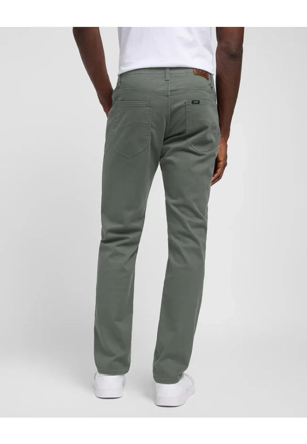 Lee - MESKIE SPODNIE MATERIALOWE LEE STRAIGHT FIT MVP OLIVE GROVE 112349250