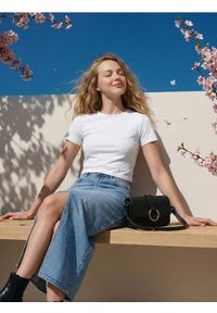 Sinsay - Crop top - biały. Kolor: biały #1