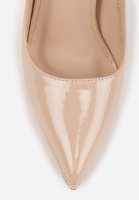 Renee - Beżowe Sandały na Szpilce Lakierowane Typu Slingback Novalise. Okazja: na co dzień. Kolor: beżowy. Materiał: lakier. Wzór: kwiaty. Obcas: na szpilce. Styl: casual, elegancki #5