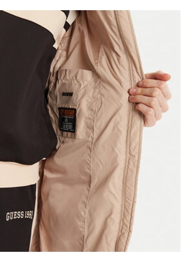 Guess Bezrękawnik V4RL01 WFYE2 Kolorowy Regular Fit. Materiał: syntetyk. Długość rękawa: bez rękawów. Wzór: kolorowy