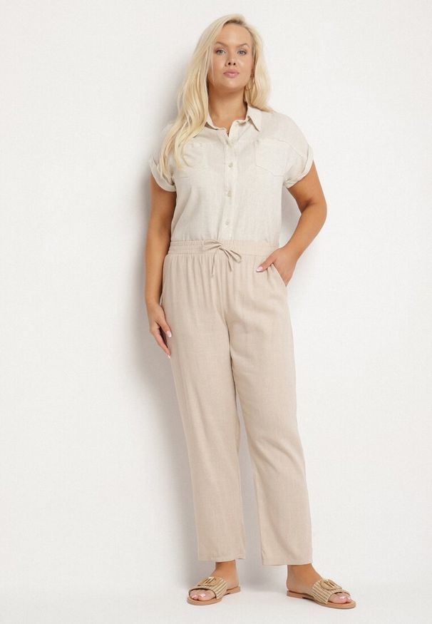 Born2be - Jasnobeżowe Spodnie z Lnem i Elastyczną Gumką w Pasie Nativena. Okazja: na co dzień. Kolekcja: plus size. Kolor: beżowy. Materiał: len. Styl: casual