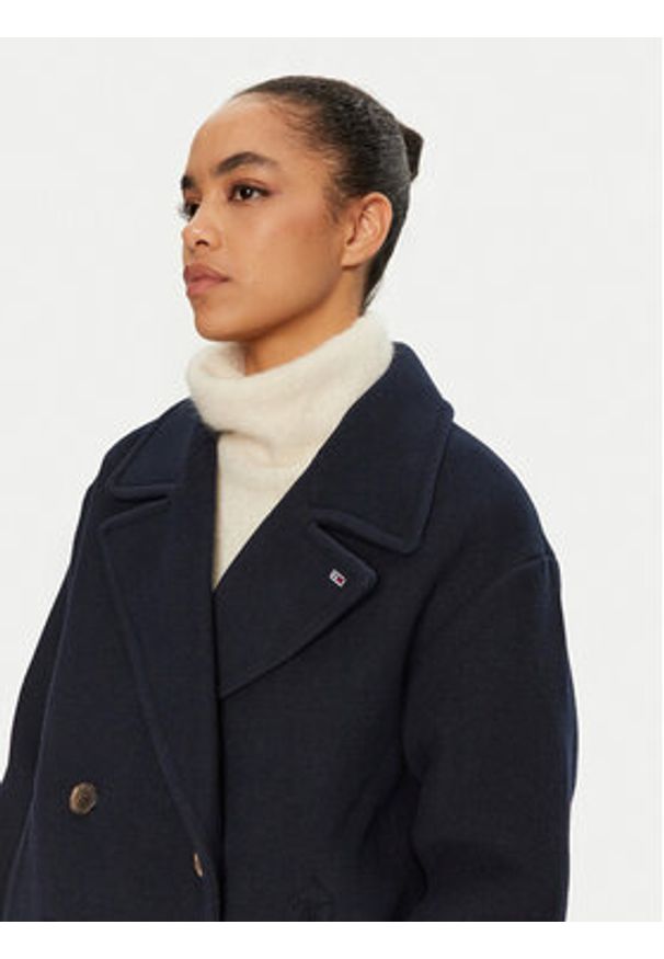 Tommy Jeans Płaszcz przejściowy DW0DW19752 Granatowy Regular Fit. Kolor: niebieski. Materiał: syntetyk