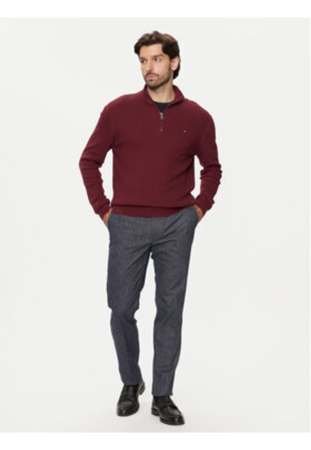 TOMMY HILFIGER - Tommy Hilfiger Spodnie materiałowe MW0MW36735 Granatowy Regular Fit. Kolor: niebieski. Materiał: bawełna