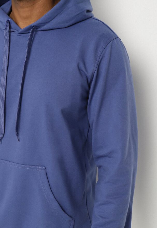 Born2be - Granatowo-Niebieska Bluza z Bawełną i Kapturem z Kieszenią i Sznurkami Parhiris. Okazja: na co dzień. Typ kołnierza: kaptur. Kolor: niebieski. Materiał: bawełna. Styl: klasyczny, elegancki, casual