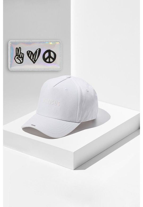 Next Generation Headwear - Next generation headwear Czapka kolor biały z aplikacją. Kolor: biały. Materiał: bawełna. Wzór: aplikacja