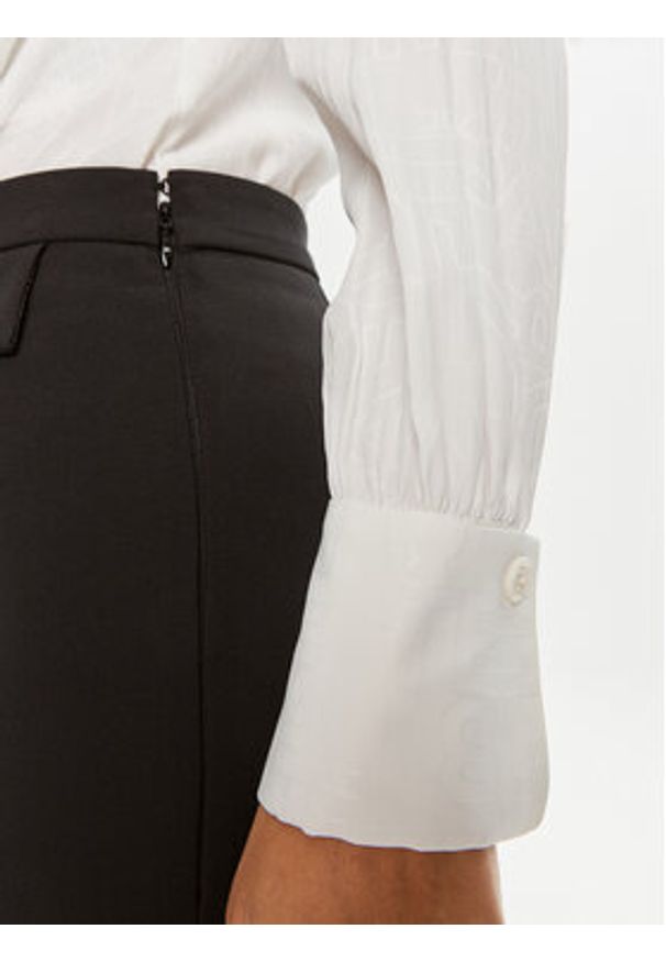 Elisabetta Franchi Body CB-007-46E2 Biały Regular Fit. Kolor: biały. Materiał: wiskoza