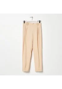 Sinsay - Eleganckie spodnie ECO AWARE - Kremowy. Kolor: kremowy. Styl: elegancki #1