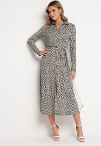 Born2be - Biało-Czarna Taliowana Sukienka Maxi z Materiałowym Paskiem w Geometryczny Print Filint. Kolor: czarny. Materiał: materiał. Wzór: nadruk, geometria. Długość: maxi #3