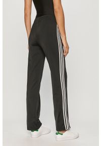 adidas Originals - Spodnie GN2819 GN2819-BLACK. Kolor: czarny. Materiał: materiał, dzianina #2