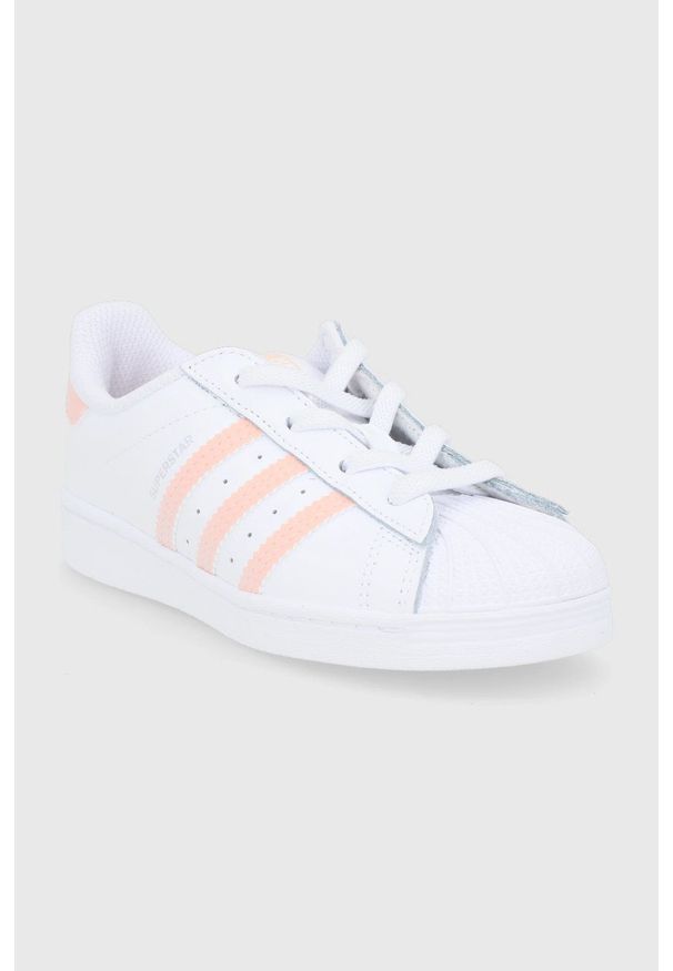 adidas Originals Buty dziecięce SUPERSTAR I EL kolor biały. Nosek buta: okrągły. Zapięcie: sznurówki. Kolor: biały. Model: Adidas Superstar