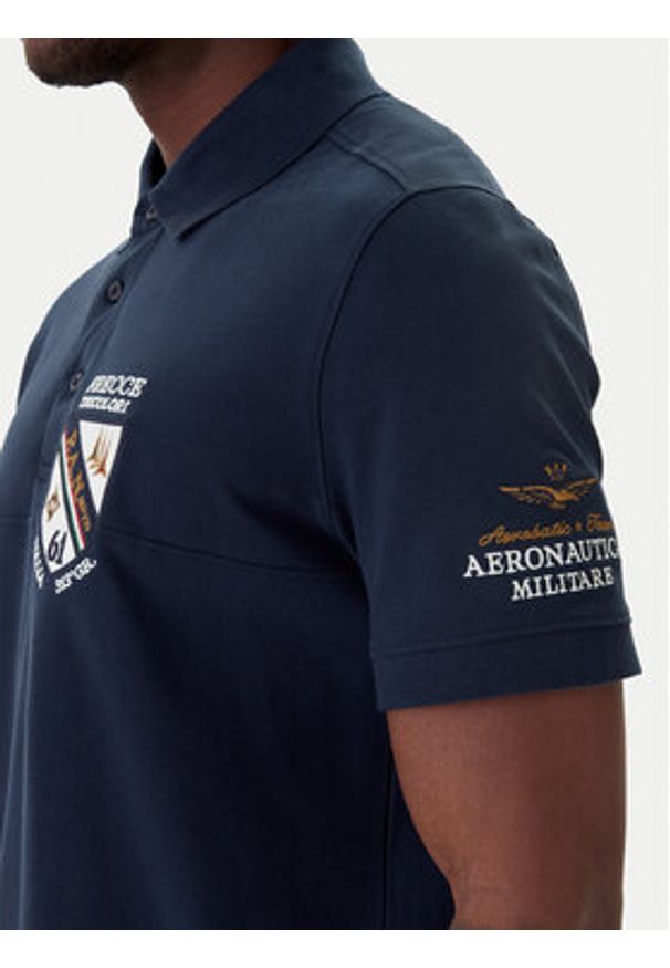 Aeronautica Militare Polo 261PO1915UP00191 Granatowy Regular Fit. Typ kołnierza: polo. Kolor: niebieski. Materiał: bawełna