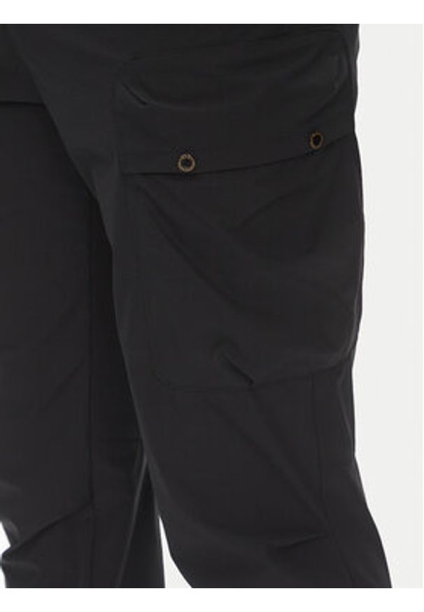 Parajumpers Joggery Rescue Zander 25SMPMPARR01 Czarny Tapered Fit. Kolor: czarny. Materiał: syntetyk