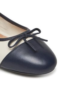 TOMMY HILFIGER - Tommy Hilfiger Baleriny Toe Cap Leather Ballerina FW0FW08759 Beżowy. Kolor: beżowy. Materiał: skóra #4