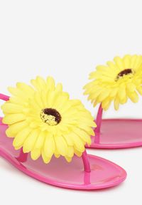 Born2be - Różowe Sandały Japonki z Ozdobnym Kwiatem Navita. Kolor: różowy. Wzór: kwiaty