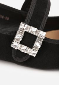 Born2be - Czarne Płaskie Balerinki na Rzep z Ozdobną Klamrą i Cyrkoniami Evaloren. Zapięcie: klamry. Kolor: czarny. Styl: elegancki #4