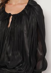 Born2be - Czarna Sukienka o Bufiastym Kroju z Falbanami Trenem i Wiązaniem Lunalina. Kolor: czarny. Styl: klasyczny, elegancki #3