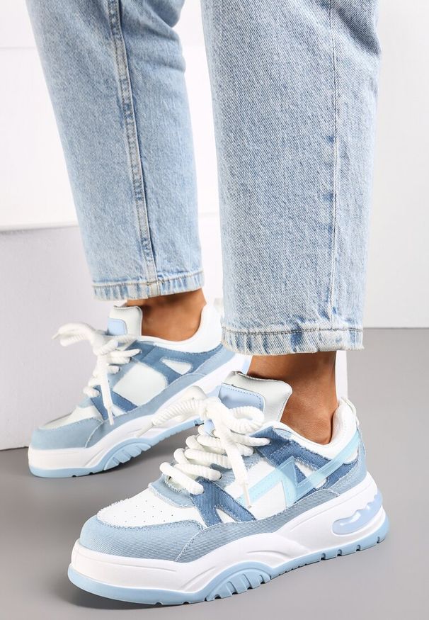 Renee - Niebieskie Sneakersy na Grubej Podeszwie z Szerokim Wiązaniem Iniestra. Okazja: na co dzień. Kolor: niebieski