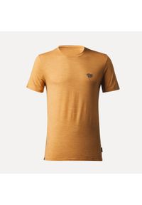 FORCLAZ - Koszulka trekkingowa z krótkim rękawem męska Forclaz Travel 100 merino. Kolor: pomarańczowy. Materiał: wełna, akryl, materiał. Długość rękawa: krótki rękaw. Długość: krótkie. Sezon: zima, lato #1